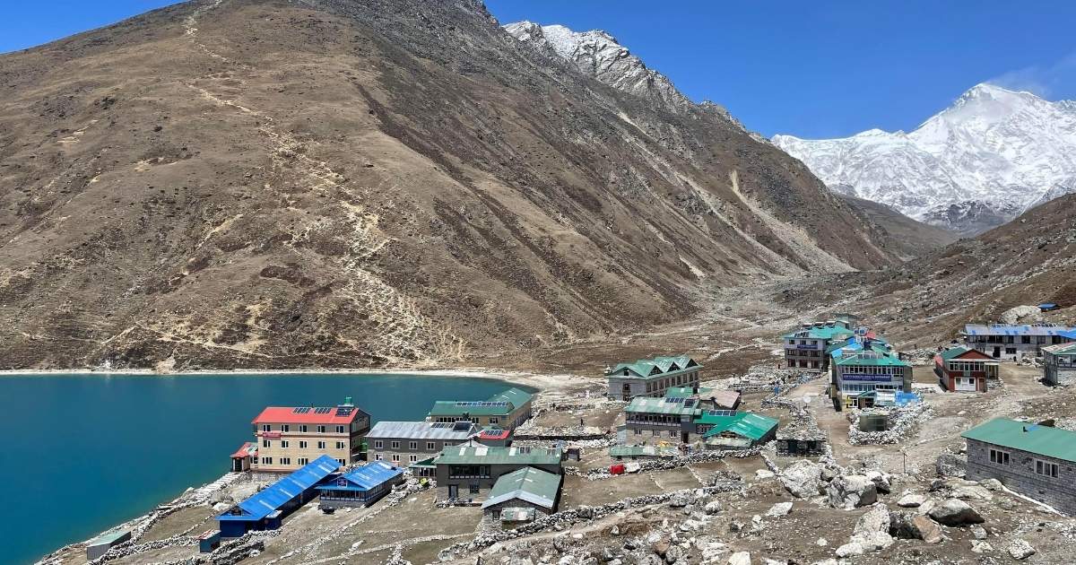 Gokyo village and Golyo lake